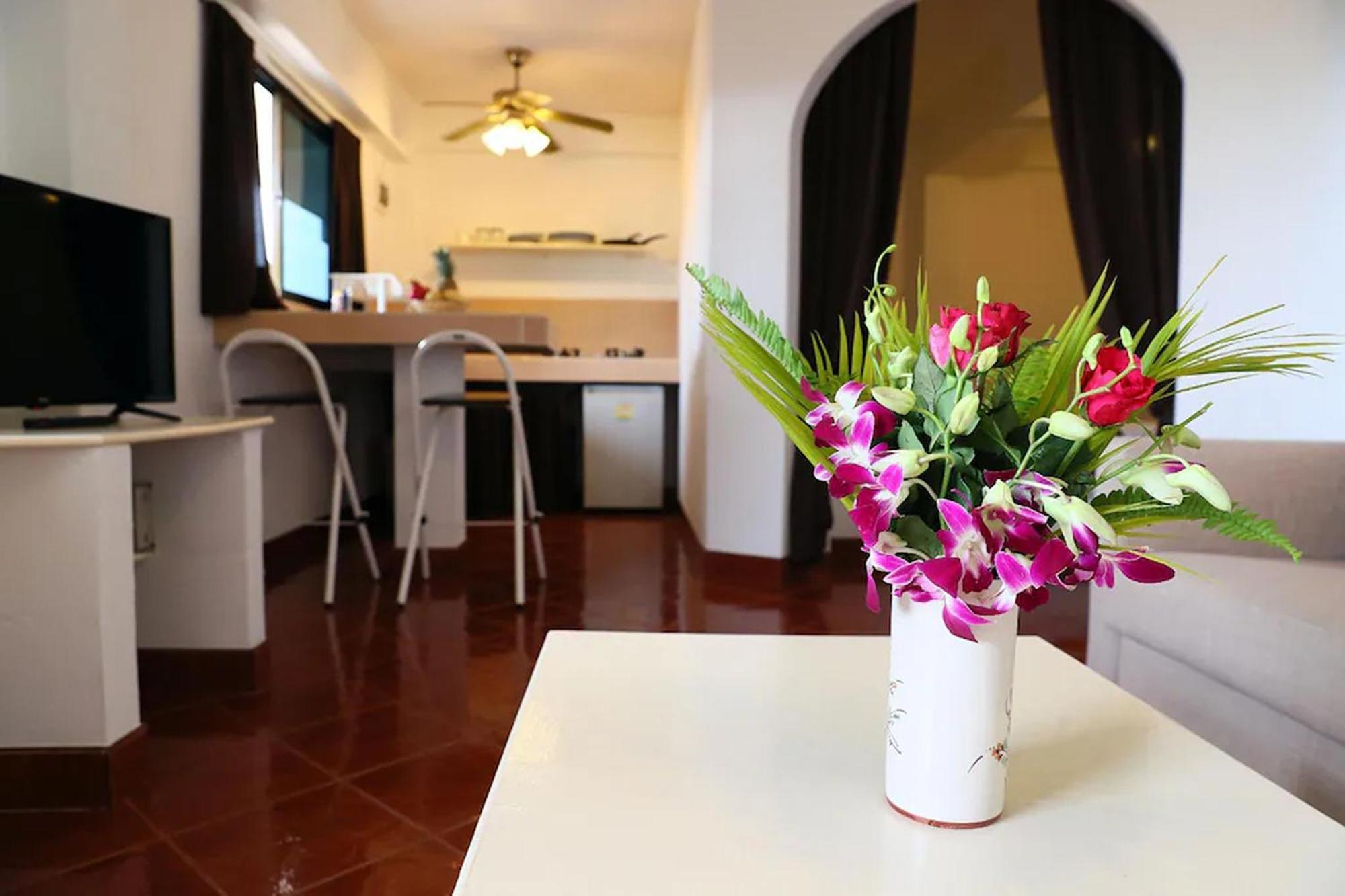 Swiss Villas Panoramic - Sha Certified Patong Eksteriør bilde